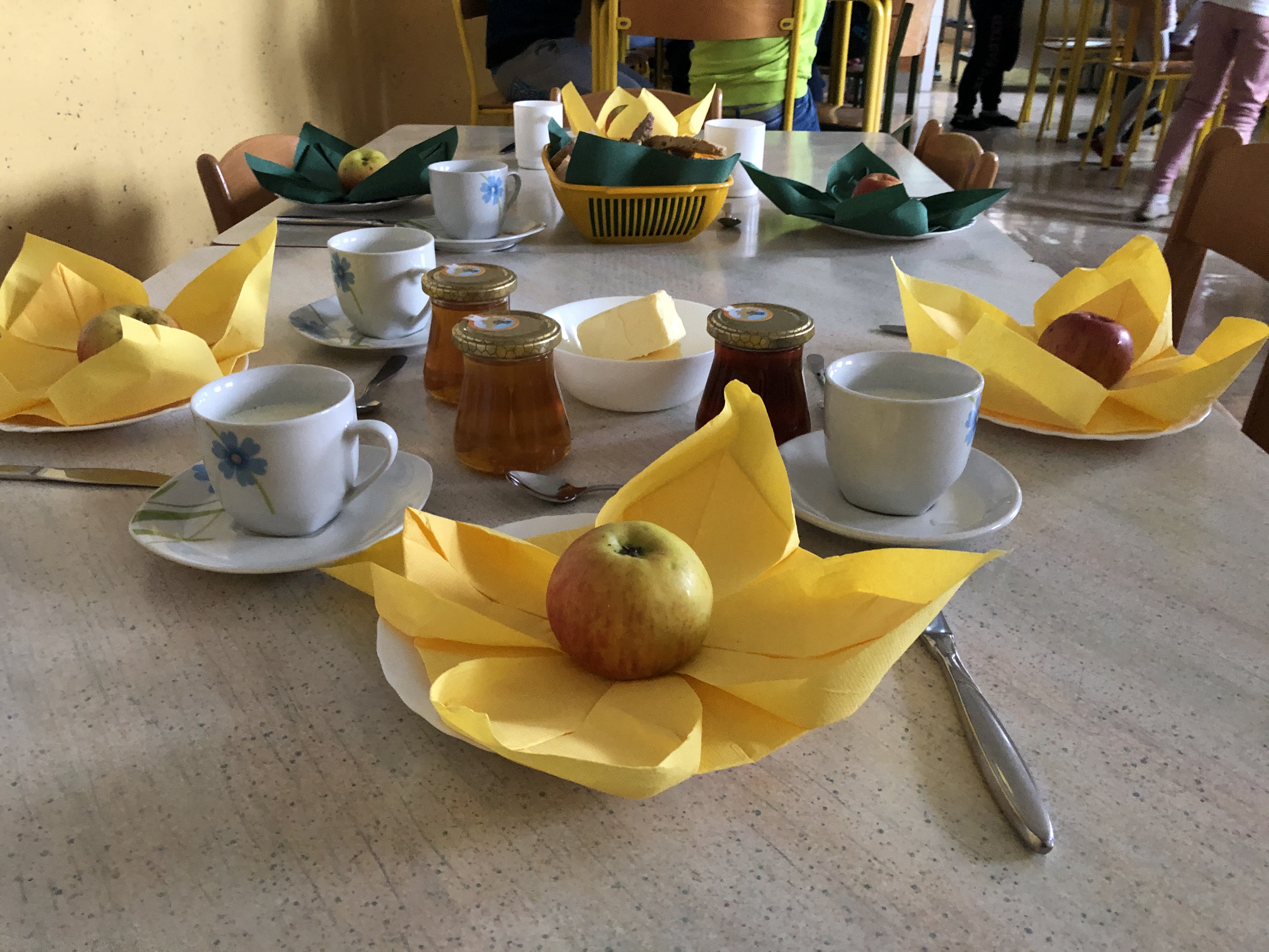 SLOVENSKI TRADICIONALNI ZAJTRK