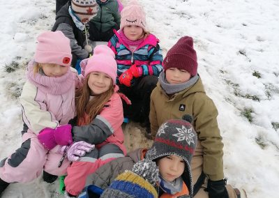 Veselje drugošolcev na snegu