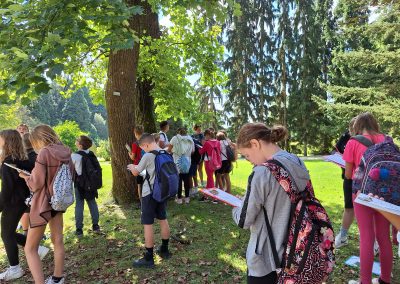 Šestošolci v Arboretumu Volčji Potok