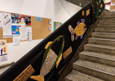Trash art pri urah izbirnega predmeta likovno snovanje